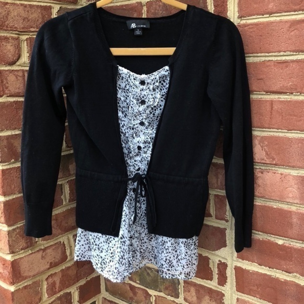 Y2K vintage AB Studio ruffle shirt sweater combo